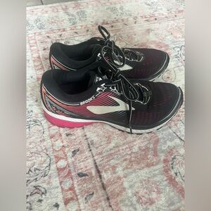 Brooks Black and Pink Athletic Shoes